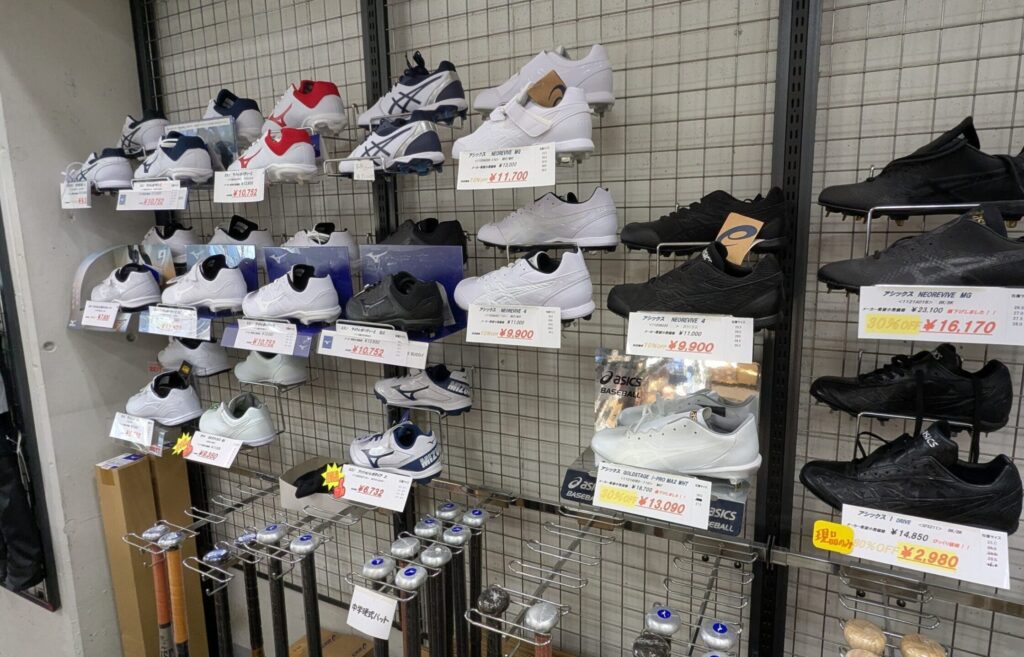 スパイク陳列棚